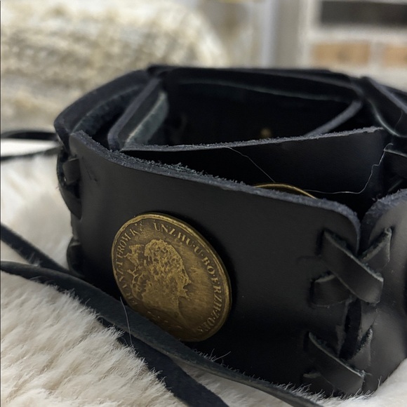 Black Leather Coin-Accent Bohemian Belt Unbranded - Picture 4 of 11